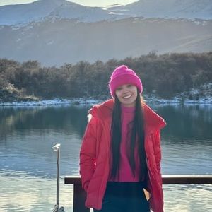 Meet your Posher, Lívia